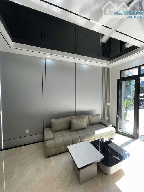 NHÀ 4,5 TẦNG THANG MÁY – TDC HOA QUẢ, HỒNG BÀNG - 5
