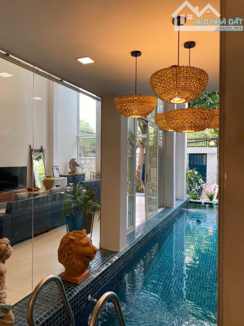 42 tỷ TL, Bán nhà trục Nguyễn Văn Hưởng, Thảo Điền, Dt : 10x21 CN 205m2, 4 Lầu, SHCC - 5