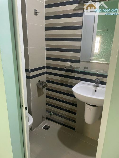 Bán nhà phố đẹp 3 tầng giáp quận 1, HXH Võ Duy Ninh, DT 45m2 chỉ hơn 7 tỷ - 5