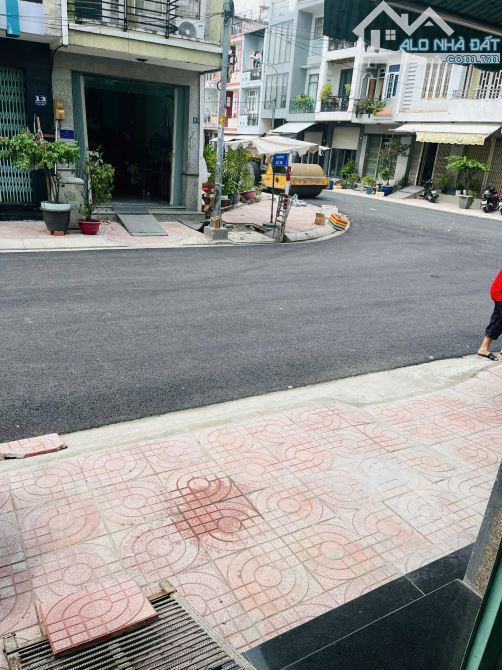 🏠 Bán nhà mặt tiền đường 3B, P. An Lạc, Bình Tân – 3 lầu, 5PN, giá 7.868 tỷ, SHR - 5