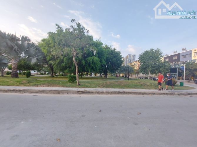 Bán đất tại The Seasons Lái Thiêu,thuận an,TPHCM 200m2 với giá tốt - 5