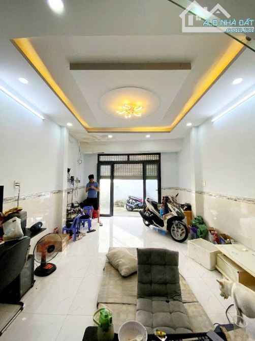 NHÀ GẦN TRƯỜNG TÂN TRỤ - BÁCH HOÁ XANH - 46M2 - 2 TẦNG BTCT - GIÁ 4.X TỶ - 5