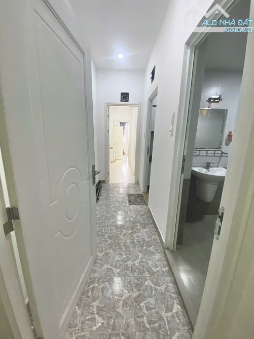 Cho thuê căn hộ 2PN Ban công thoáng Q4 gần ĐH Luật, ĐH Nguyễn Tất Thành, cầu Kênh Tẻ - 5