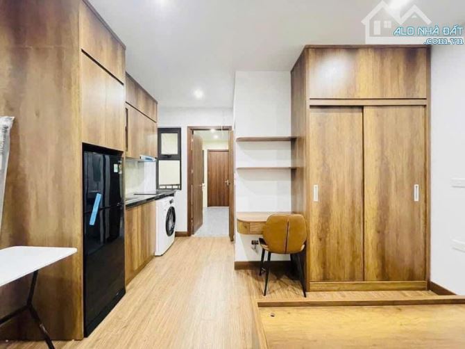 SIÊU PHẨM CẦU GIẤY - Ô TÔ TRÁNH - SÁT PHỐ - XÂY 9 TẦNG THANG MÁY - CÓ HẦM - DT112M2 - 5