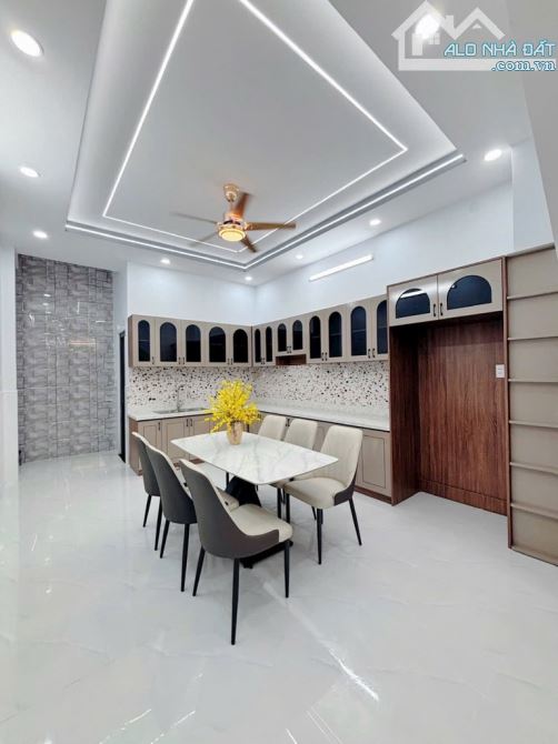 💫CHỦ BÁN GẤP -HƯƠNG LỘ 2- NHÀ BỀN ĐẸP - GIÁP TÂN PHÚ - 60M2 - HOÀN CÔNG ĐỦ - GIÁ 6.X TỶ V - 5