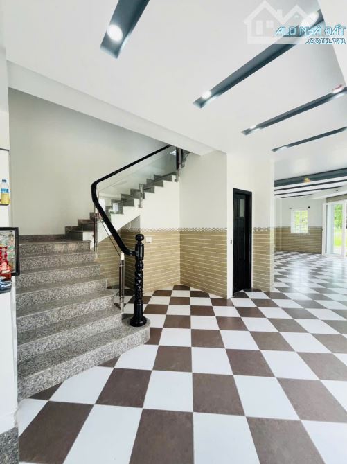 CHO THUÊ NHÀ MỚI TRỆT 3 LẦU – GÓC 2 MẶT TIỀN – KDC CTY 8, CÁI RĂNG, CẦN THƠ | GIÁ 17 TRIỆU - 5