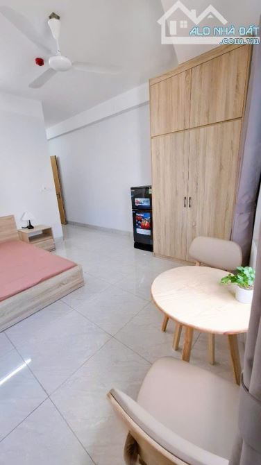 Cho Thuê CCMN Ngõ 230 Mễ Trì Thượng Nam Từ Liêm 30m2 Studio Cửa Sổ Thang Máy Full Đồ Ô Tô - 5