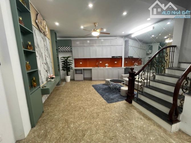 Nhà Minh Khai 62m² - Hai Bà Trưng - 12 Tỷ 6 - 5