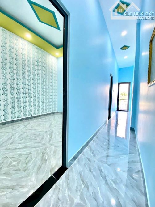 NHÀ ĐẸP MỚI XÂY GẦN CHỢ HÓC MÔN - 5