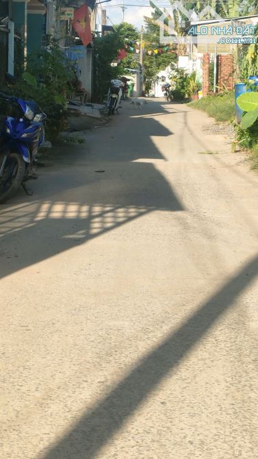 NHÀ ĐẸP + ĐẤT RỘNG-DT: 177,4M-100 THỔ-GIÁ: 3 TỶ 6 - TRUNG TÂM XÓM ĐÌNH, CHỢ BÌNH SƠN - 5