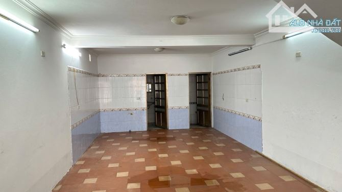 ⭐Ô TÔ ĐỖ GẦN-4 TẦNG*35M-Đông Dư Bát Khối-Nhà Ở Ngay Đủ Công Năng-Chỉ hơn 3 tỷ - 5