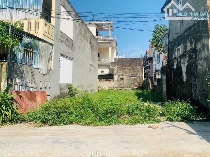 BÁN ĐẤT LẠI THẾ CÁCH ĐƯỜNG PHẠM VĂN ĐỒNG 1 NHÀ MẶT TIỀN - 5