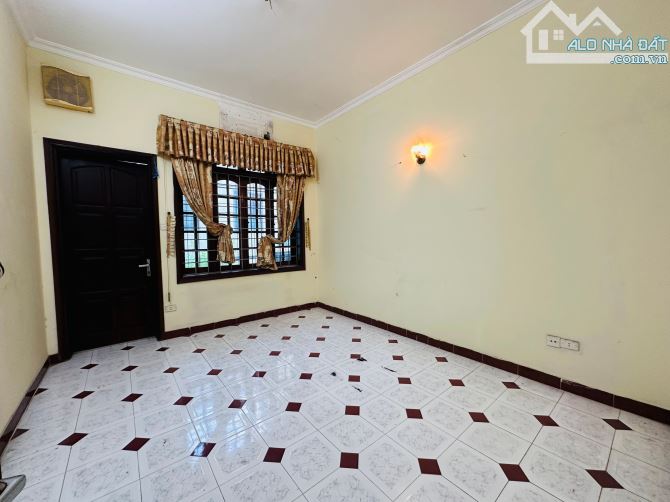 CHỦ CHUYỂN VÀO NAM CẦN BÁN GẤP NHÀ VƯƠNG THỪA VŨ NGÕ THÔNG RỘNG KHÔNG QUY HOẠCH - 5
