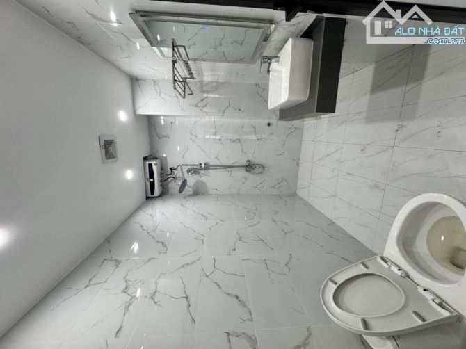 Nhà riêng phố LÂM DU-BỒ ĐỀ-HỒNG TIẾN, 3PN, 4WC, 10TỶ2, ÔTÔ TRÁNH ĐỖ, KINH DOANH. - 5