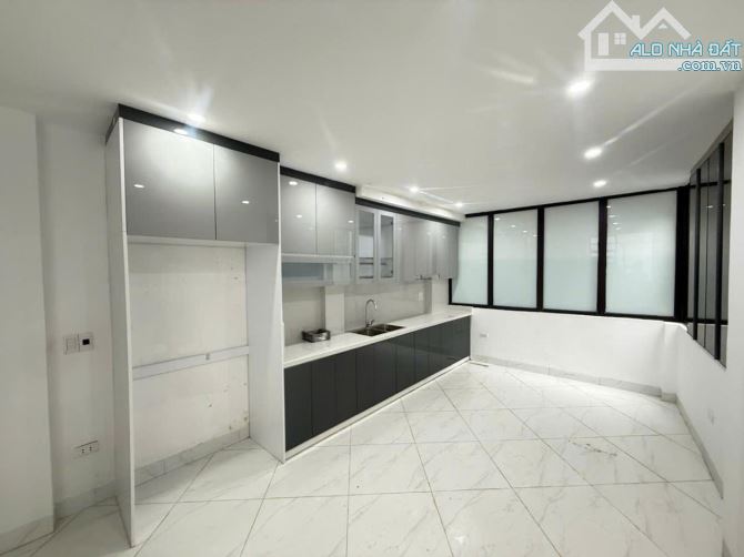 VŨ NGỌC PHAN-ĐỐNG ĐA-6 TẦNG THANG MÁY-NHÀ MỚI Ở NGAY-40M RA Ô TÔ TRÁNH-8.3 TỶ - 5