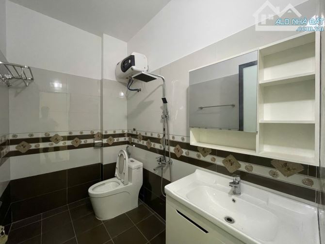 🌟 Nhà 4 tầng khu phân lô Ngô Gia Tự – Đường 5m, có vỉa hè, gara ô tô – Giá chỉ - 5