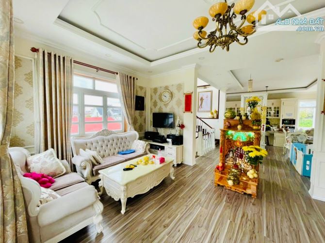 SIÊU PHẨM VILLA  288.6m² (ngang 12m)  MẶT TIỀN TRUNG TÂM ĐÀ LẠT – ĐẲNG CẤP & SANG TRỌNG 🌿 - 5