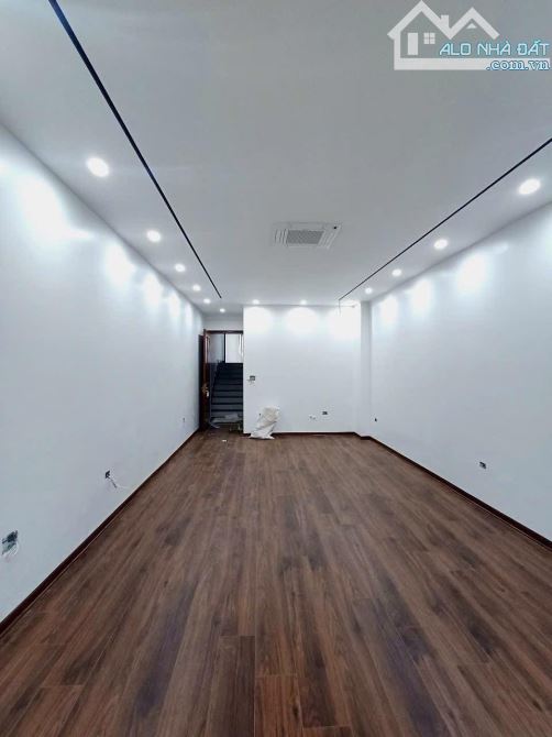 BÁN NHÀ MẶT PHỐ KIM ĐỒNG 116M X 6 TẦNG THANG MÁY 2 MẶT TIỀN  KINH DOANH ĐỈNH 4X TỶ - 5