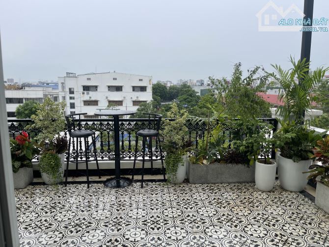 nhà đẹp sài đồng long biên.lô góc thang máy gala oto .oto tránh.dt 50m2 giá chỉ nhỉnh12 tỷ - 5