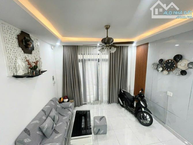 NHÀ 4 TẦNG - NGÃ TƯ 7 HIỀN - XÂY FULL 44 M2. - 5