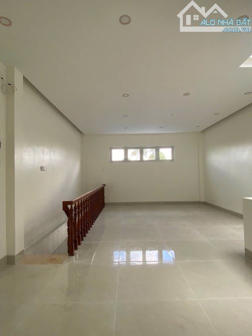 BÁN NHÀ BIỆT THỰ MINI VIEW SÔNG RẠCH CÁI SƠN -MƯƠNG KHAI GẦN LỘ 40M MÁT MẼ THÍCH ĐỊNH CƯ - 5