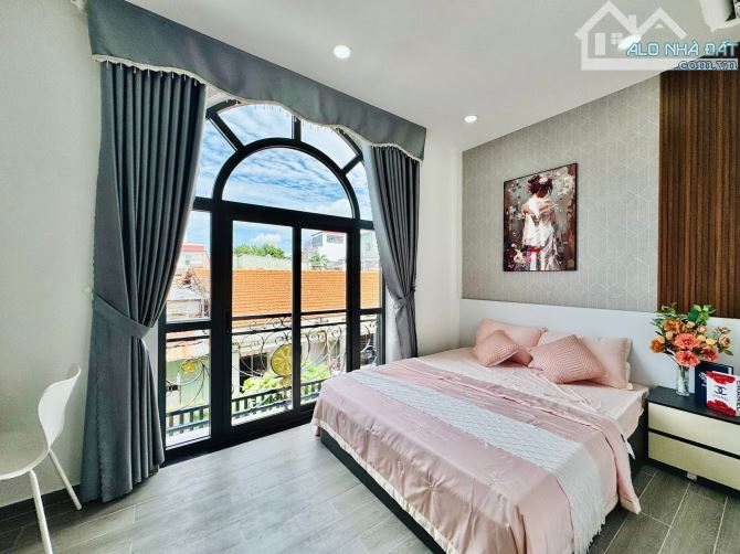Biệt thự Mini 4 tầng xây mới, ngang lớn 8.5M dài 10M, phòng cách Tân cổ điển, 4PN 5WC + ST - 5