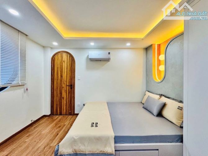 Bán Nhà Bình Thạnh - Ngay Thị Nghè - Nhà Đẹp 3 Tầng - Full Nội Thất - Chỉ 6.x tỷ - 5