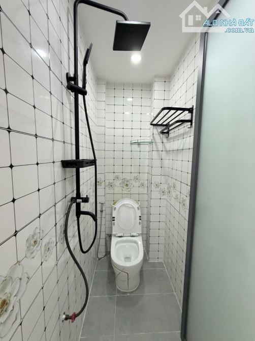 🔥🔥 HIẾM NHƯ HOA HẬU, CỐNG LỠ TÂN BÌNH, 32 M2, 2 TẦNG, 2 PHÒNG NGỦ. GIÁ: 4,75 TỶ🔥🔥 - 5