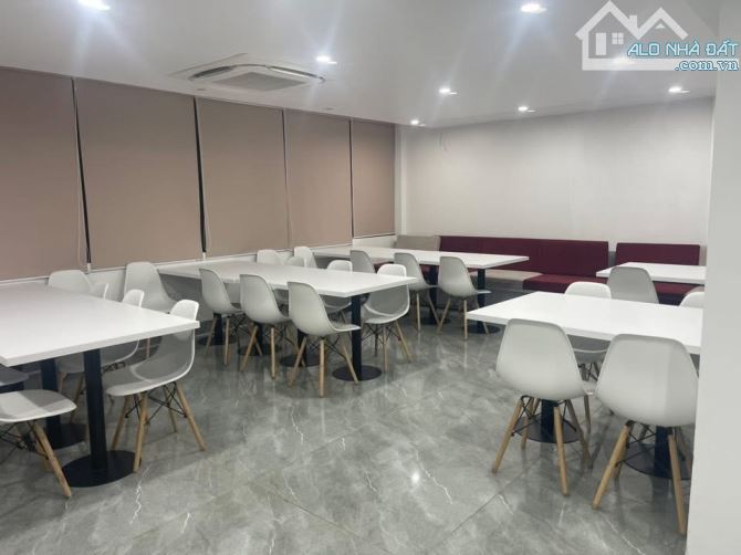 BÁN TOÀ VĂN PHÒNG TRẦN THÁI TÔNG 125m2x9T THANG MÁYxMT 8.1m - 89.9 TỶ - HẦM - KINH DOANH