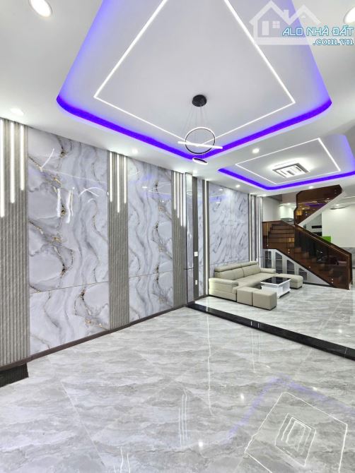 CHÍNH CHỦ GỬI BÁN NHÀ MỚI XÂY 1TRỆT 1LẦU HOÀN CÔNG KDC VIP HÓA AN,4X18=72M2,THỔ CƯ 100%,3P - 6