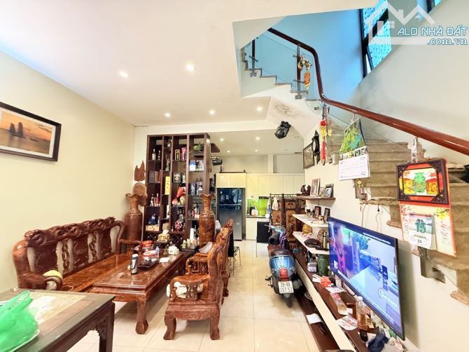 ĐỐNG ĐA LÔ GÓC HIẾM NHÀ BÁN 60*4tầng- AN SINH ĐỈNH - MẶT TIỀN 5.8m QUYỀN LỰC KINH DOANH - - 6
