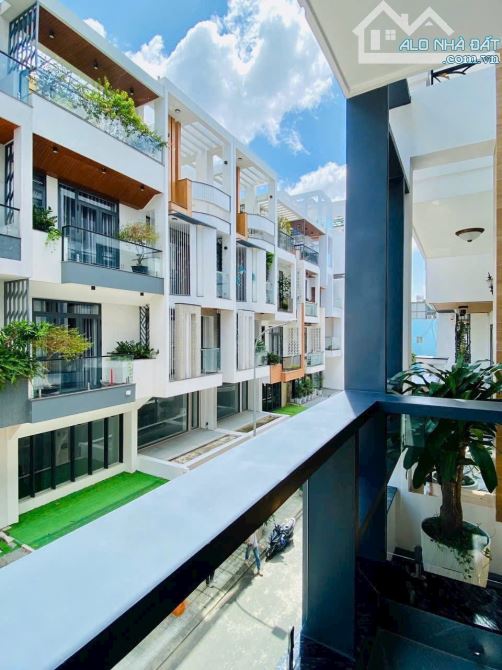 NGỘP BÁN NHÀ CÓ SẴN HỢP ĐỒNG THUÊ 20 TRIỆU - NGUYỄN VĂN LẠC, BÌNH THẠNH. GIÁ 3.83TỶ/70,2M2 - 6