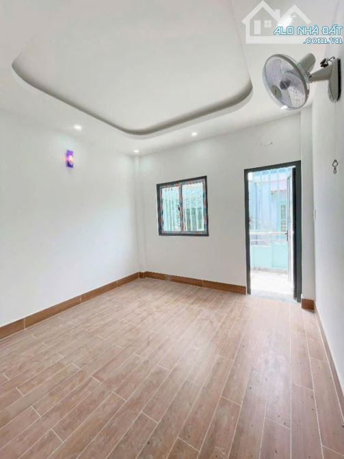 CÁCH MẶT TIỀN ĐOÀN VĂN BƠ 20m - NHÀ 4 TẦNG KIÊN CỐ CHỈ 4Tỷ850 - 6