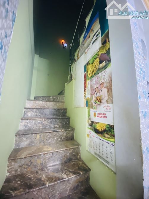 Bán nhà PHÚ NHUẬN _ 54m2 _ Ngang 5.4m _ HẺM NHỰA tới cửa - 6