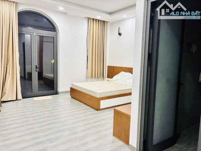 Mặt tiền khu Tên Lửa - 4 tầng - 5x20m - Thang máy xịn - Cạnh Aeon Mall Bình Tân - 6