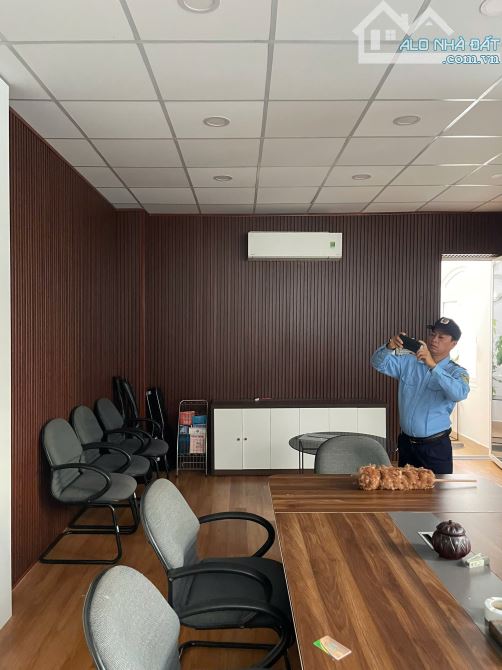 Chỉ nhỉnh 12 tỷ có nhà góc 2 MT HXH Hoàng Văn Thụ (3.8x14m) 5 tầng nhà mới ở ngay - 6