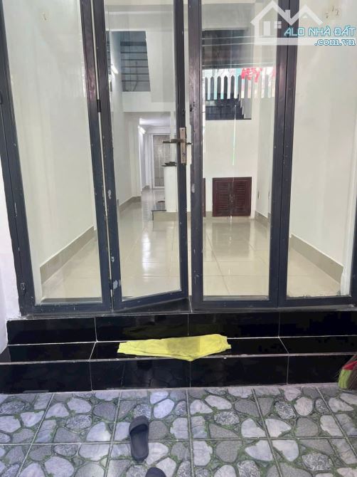 Gần chợ Bà Chiểu NNC Vũ Tùng - Bình Thạnh 4x15m 2PN mới cứng. Giá 13 triệu/ tháng - 6