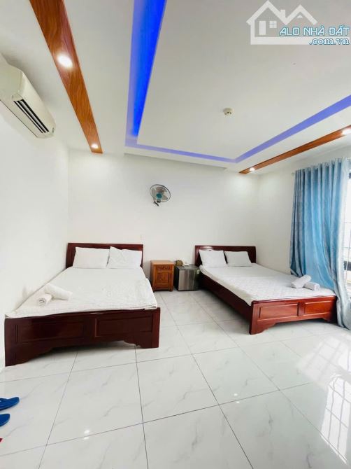 Bán khách sạn 20 phòng đường 30/4, p11 - 6