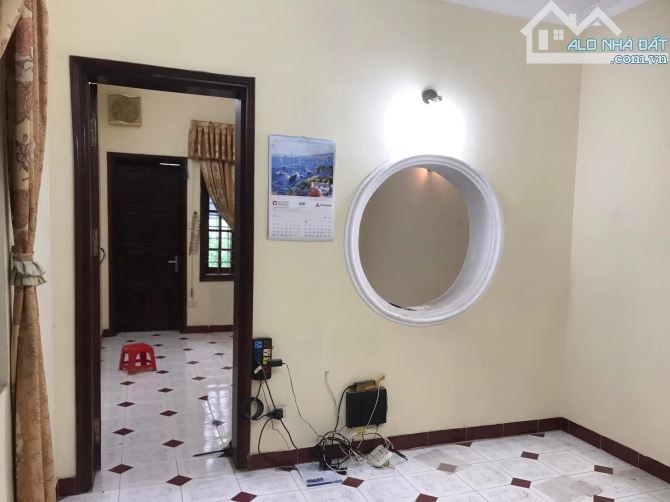 BÁN NHÀ MẶT NGÕ Ô TÔ TRÁNH ĐƯỜNG VƯƠNG THỪA VŨ. 100M2 - 4 TẦNG. - 6