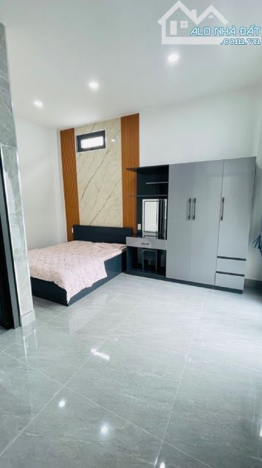 NHÀ ĐẸP 2 TẦNG – HẺM XE HƠI 6M -THỚI TAM THÔN, HÓC MÔN–FULL NỘI THẤT – DIỆN TÍCH 92M2 - 6