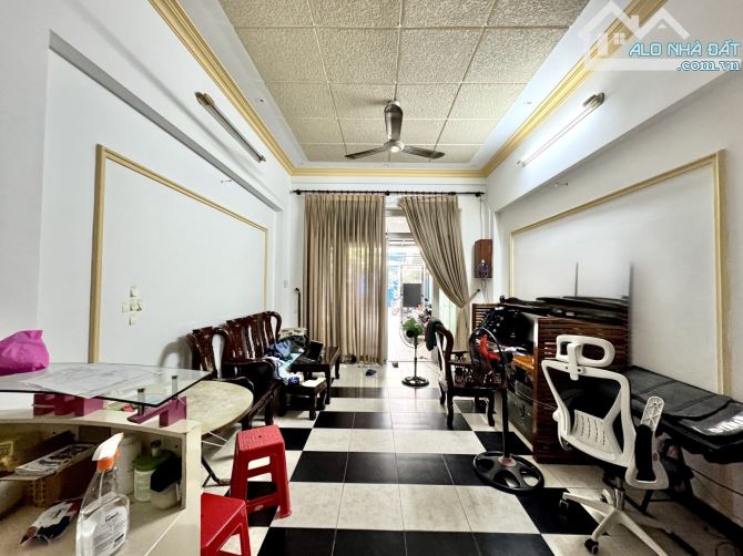 Bán nhà Phú Nhuận - 85m2 - 4 tầng - hẻm nhựa 8m kinh doanh - ô tô quay đầu - 6