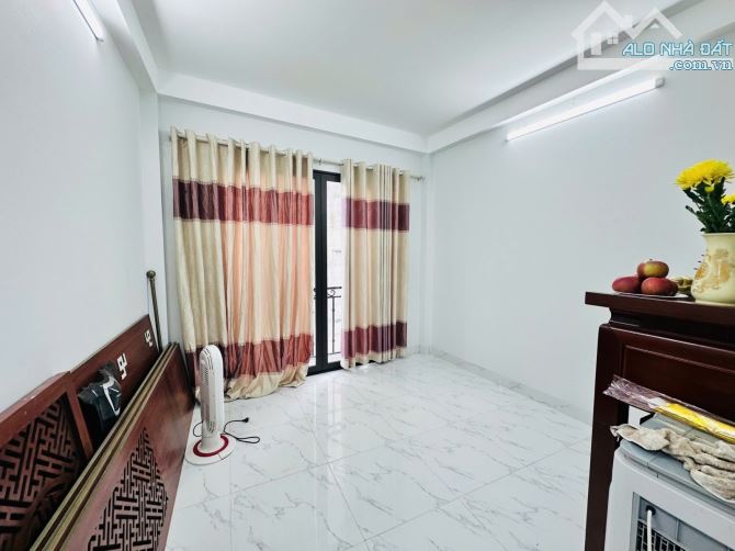 Bán nhà Mỹ Đình, Đẹp Gần Ô tô, DT35m2 x 4 tầng, MT3,4m, Giá 8,5 tỷ - 6