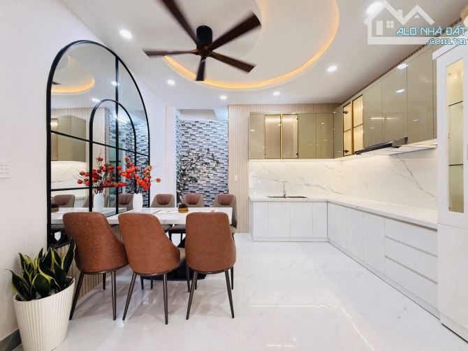 Nhà đẹp 111 Phạm Văn Chiêu, Gò Vấp, hẻm 6m, khu đồng bộ, 4 tầng, chỉ 8 tỷ 68 - 6