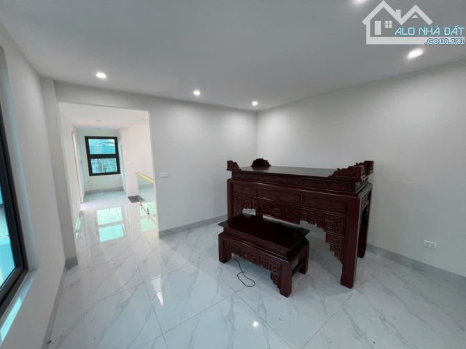 Nhà đẹp, giá rẻ. 90m*4 tầng*phun nội thất, hơn 100triệu/m2 tại thương thanh long biên. - 6