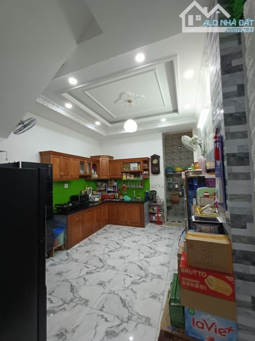 NHÀ 4 TẦNG 4PN, 5WC - TRUNG TÂM QUẬN BÌNH TÂN - GIÁ CHỈ 6.8 TỶ - PHÙ HỢP MUA ĐẦU TƯ, MUA Ở - 6