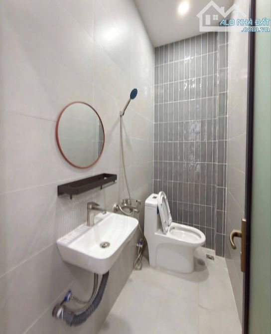 Nhà lầu mới 2 phòng ngủ hẻm 311 Ng Văn Cừ, Ninh Kiều - 1 tỷ 980 tr( thương lượng) - 7