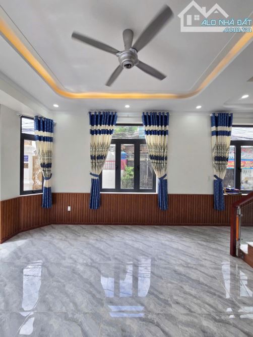 CHỦ GỬI BÁN NHÀ GÓC 2 MẶT TIỀN 1 TRỆT 2 LẦU HOÀN CÔNG KDC HÓA AN,4,8X14=63M2,THỔ CƯ 100% - 7