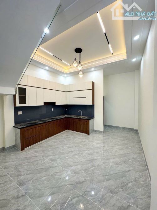 Bán nhà 1 trệt 2 lầu sổ riêng thổ cư p. Hoá An - 7