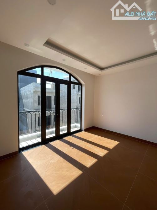 NHÀ 4,5 TẦNG THANG MÁY – TDC HOA QUẢ, HỒNG BÀNG - 7