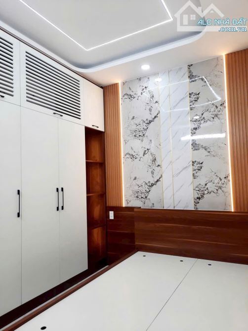 Thanh lý gấp nhà Mã Lò - Q. Bình Tân rẻ hơn giá TT 30% - 70m², 5 tầng - SHR giá 6tỷ2 - 7